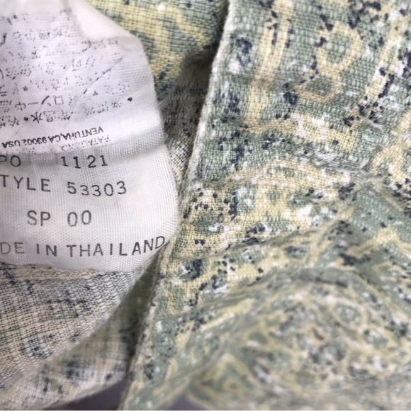 VTG 2000 Patagonia Floral Tribal Organic Cotton Hawaiian Button Shirt Medium EUC - Picture 9 of 15